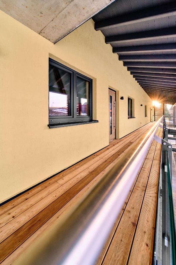 Chalet-Ferienwohnung Schlossblick, 51 Qm, Wellness/Fitness/Sauna - Bergroedelhof Feilitzsch ภายนอก รูปภาพ