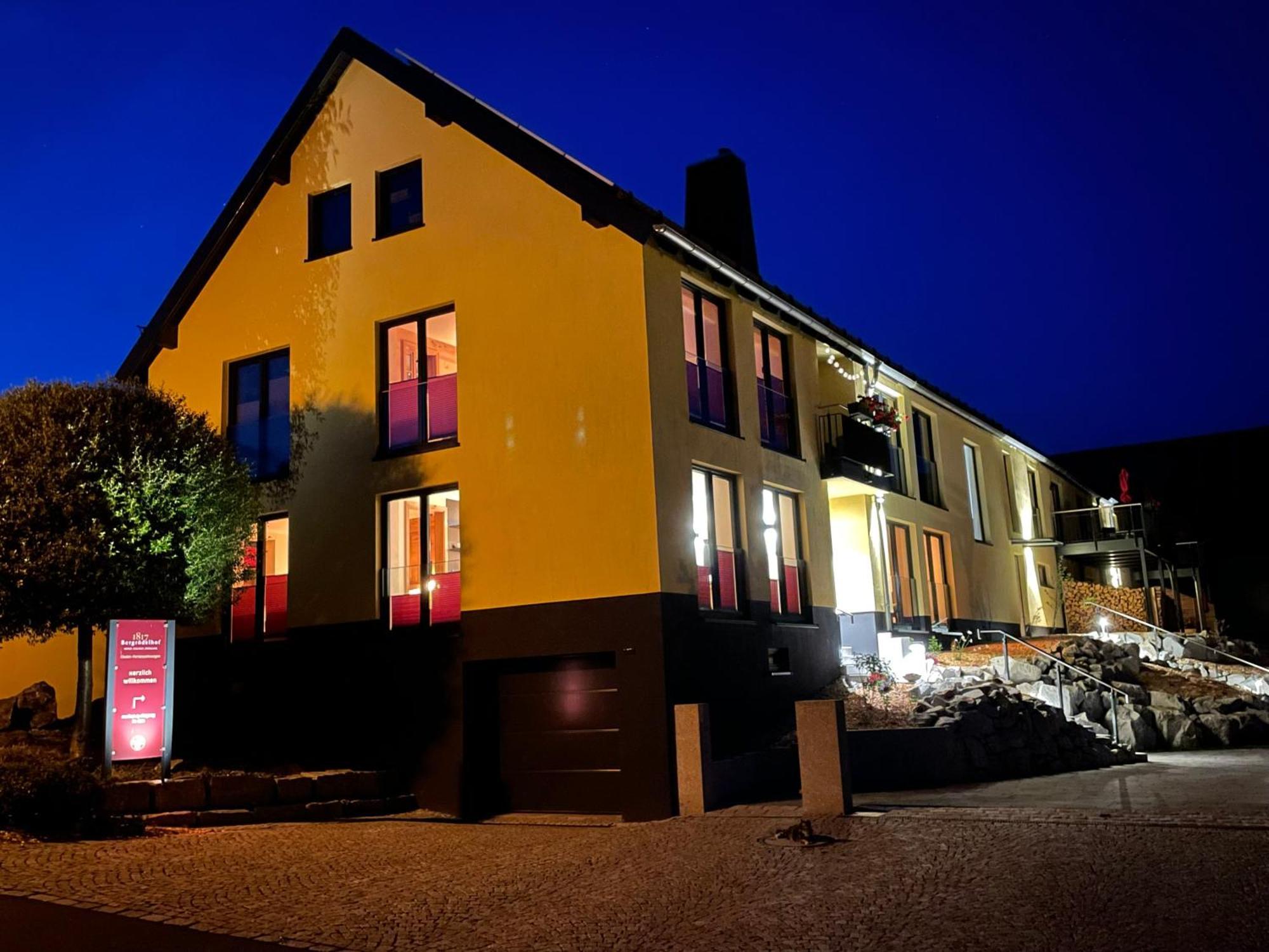 Chalet-Ferienwohnung Schlossblick, 51 Qm, Wellness/Fitness/Sauna - Bergroedelhof Feilitzsch ภายนอก รูปภาพ